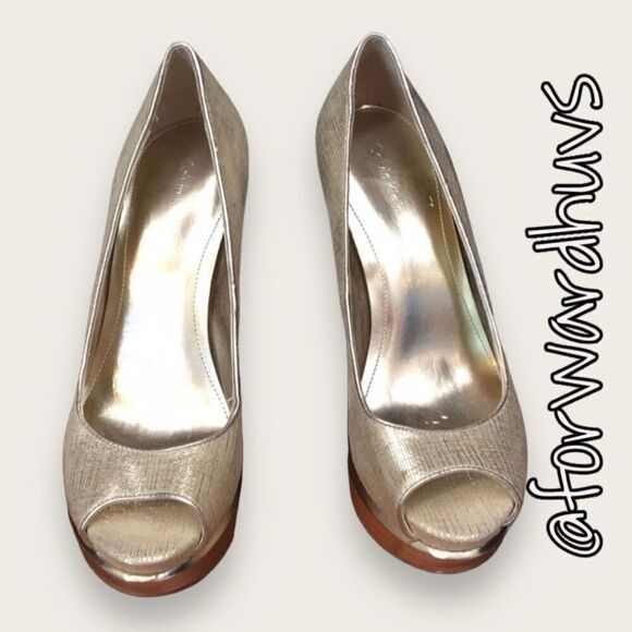 Calvin Klein Gold Arielle 5” Heels Size 7 - Picture 2 of 12